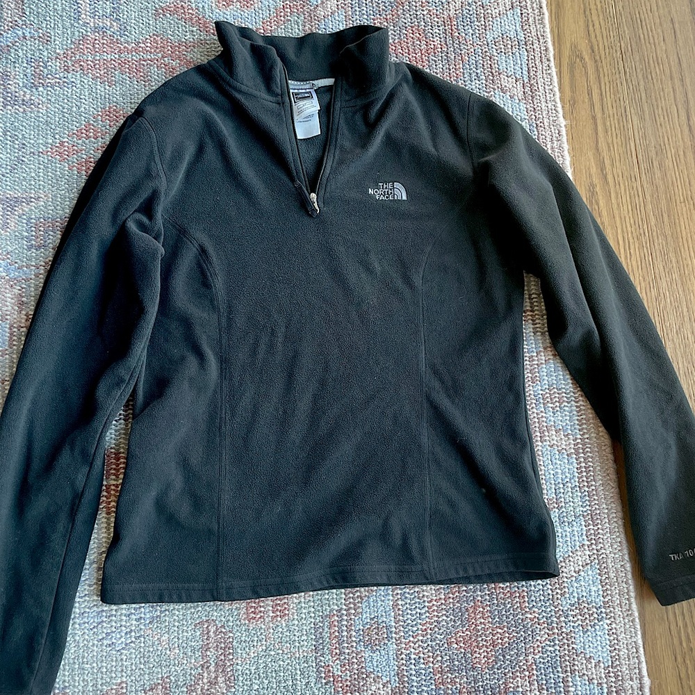 The North Face Black Fleece Top